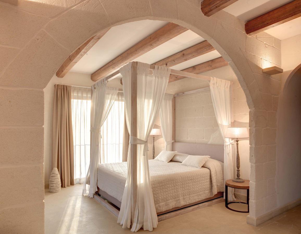 Le Scuderie - Castello Monaci Bed & Breakfast Саличе Салентино Екстериор снимка